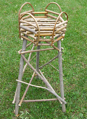 Item# 511 - Plant Stand-3 legs/8 sides