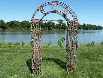 Item# 448 - Cubic Arch Garden Arbor