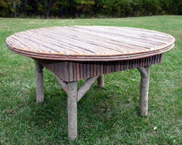 Item# 311 - Round Table 30"